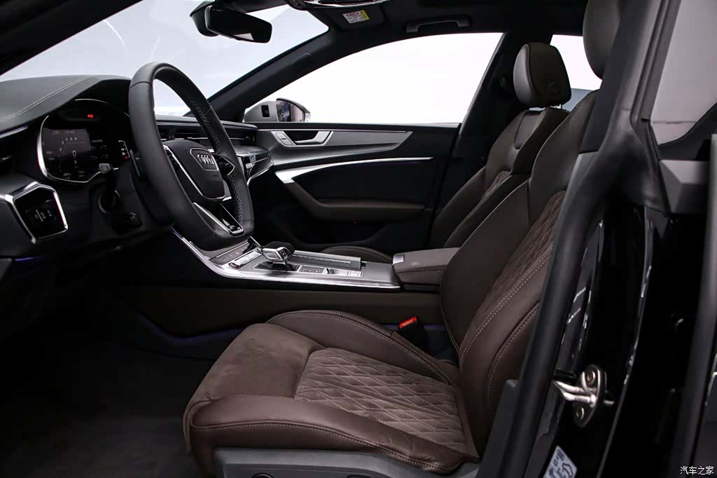 Audi A7L, 2023 12