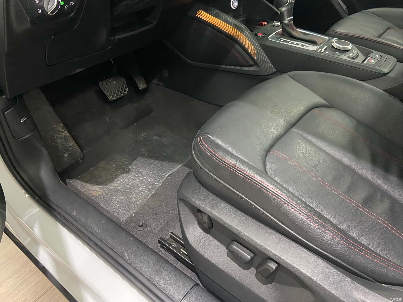 Audi Q2L, 2022 18
