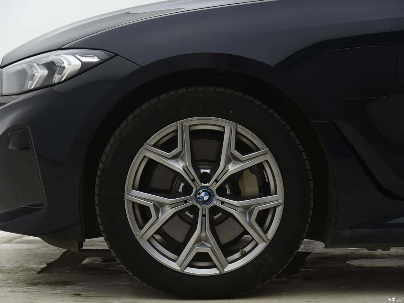 BMW i3, 2023 8