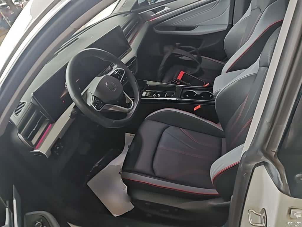 Volkswagen Lamando, 2022 15