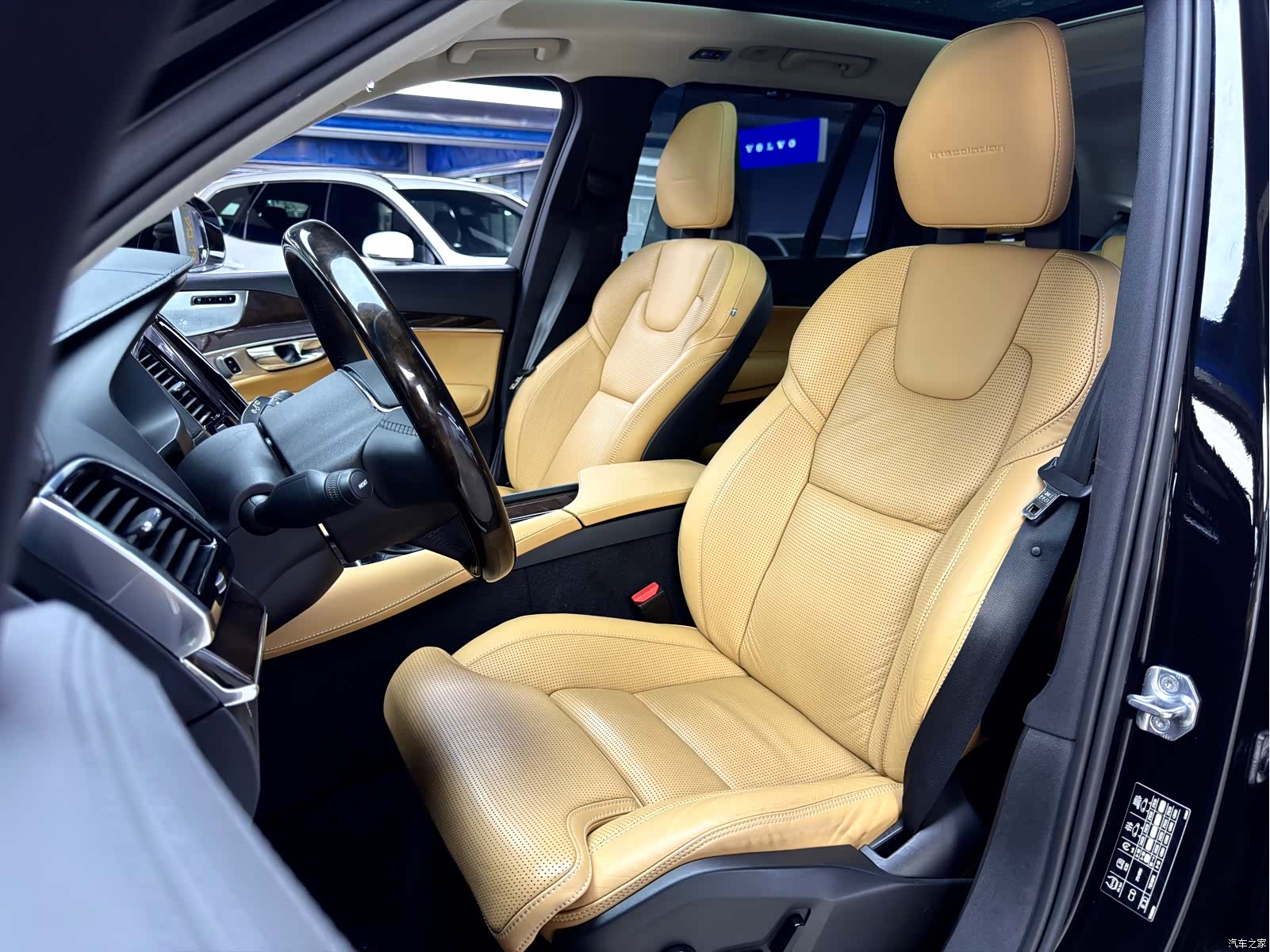 Volvo XC90, 2016 9