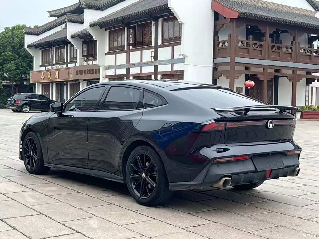 Changan UNI-V, 2022 3