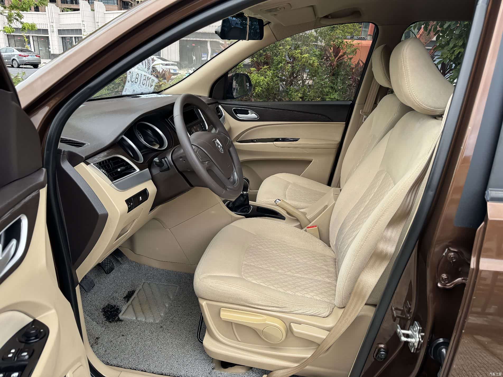 Wuling 730, 2018 все фото