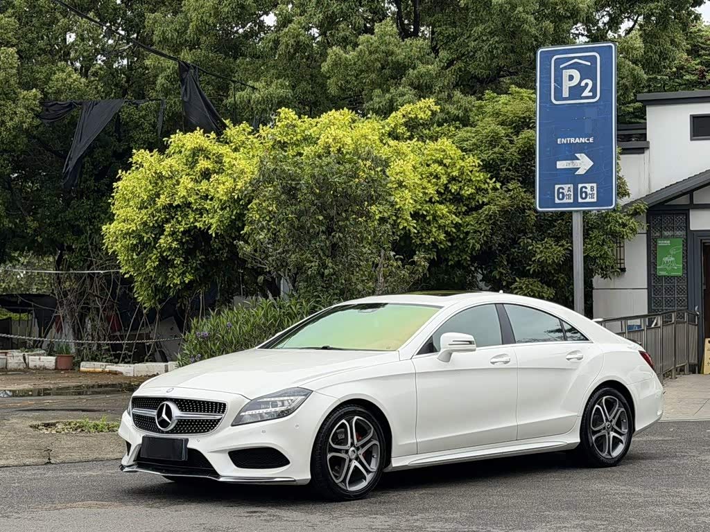 Mercedes-Benz CLS