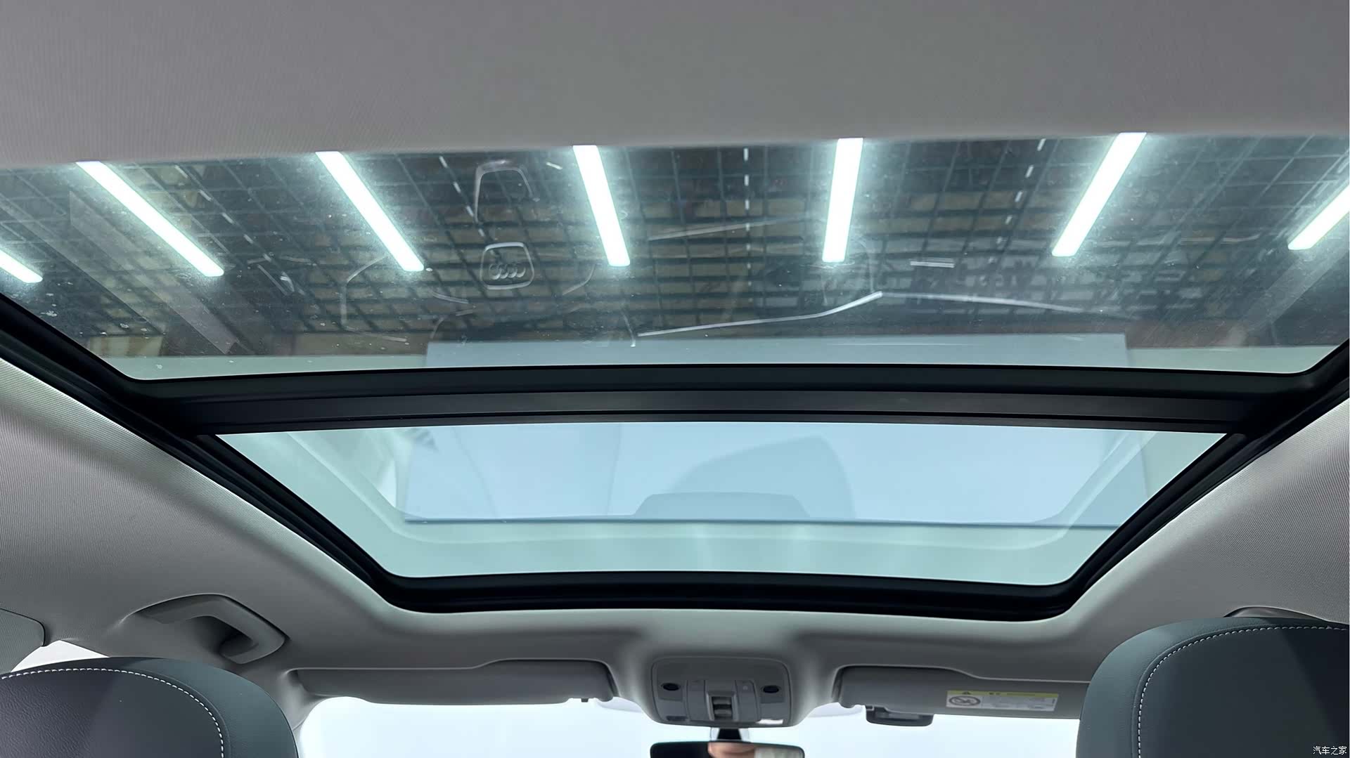 Audi Q3, 2023 15