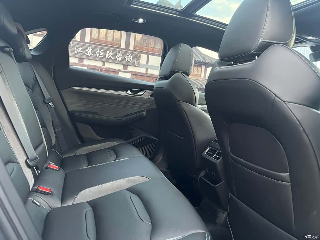 Geely Preface, 2023 10