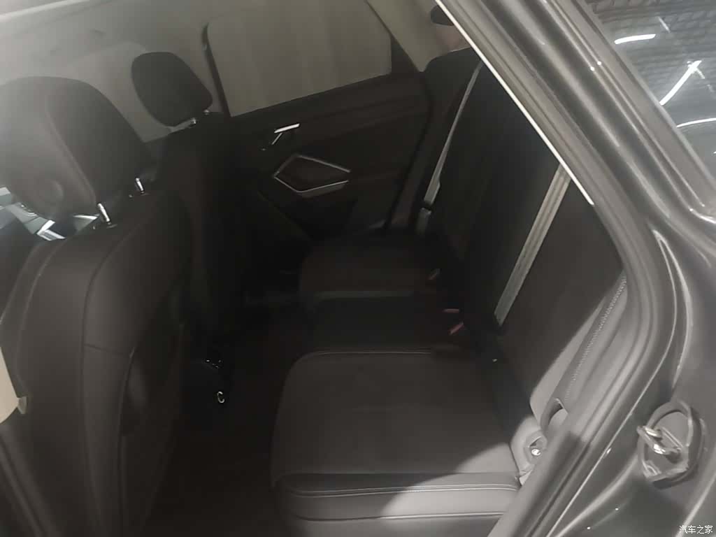 Audi Q3, 2023 17