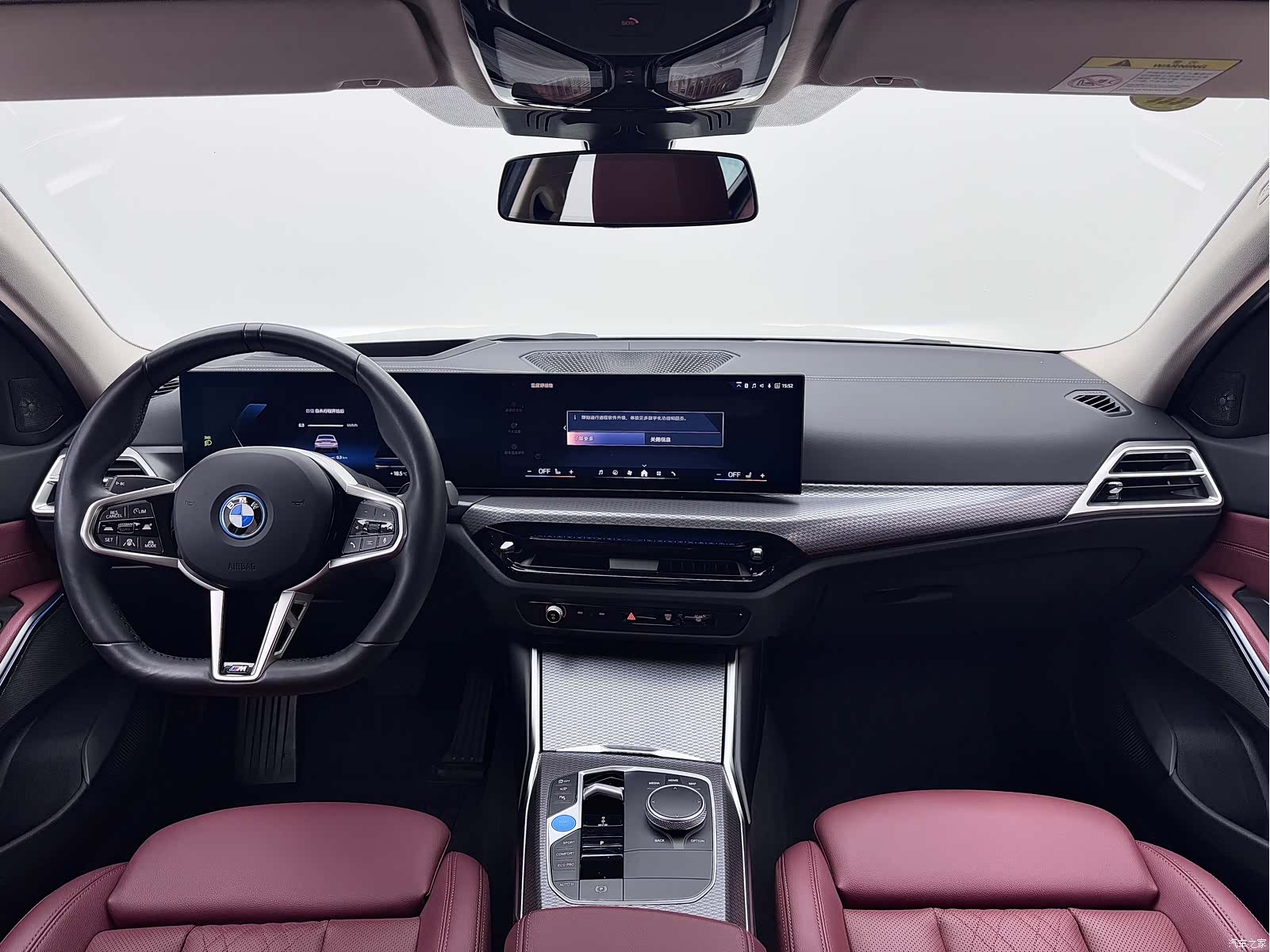 BMW i3, 2025 11