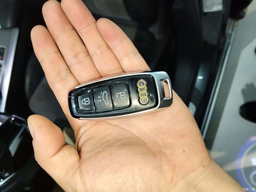 Audi A6L, 2020 9