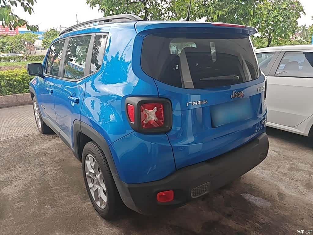 Jeep Renegade, 2017 все фото
