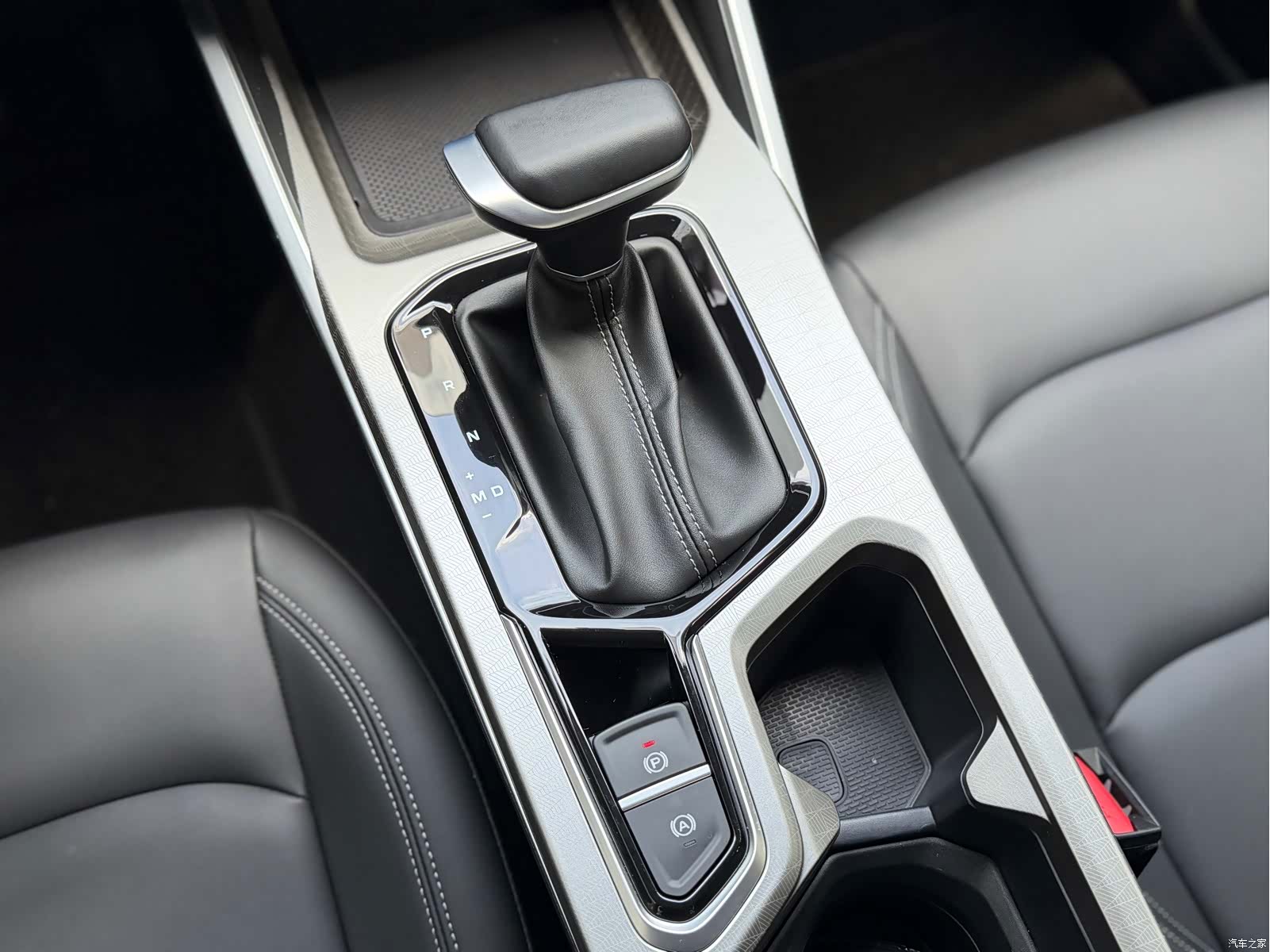 Geely Emgrand, 2025 12