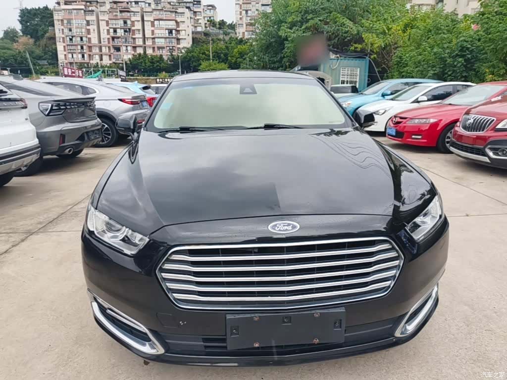 Ford Taurus, 2016 3