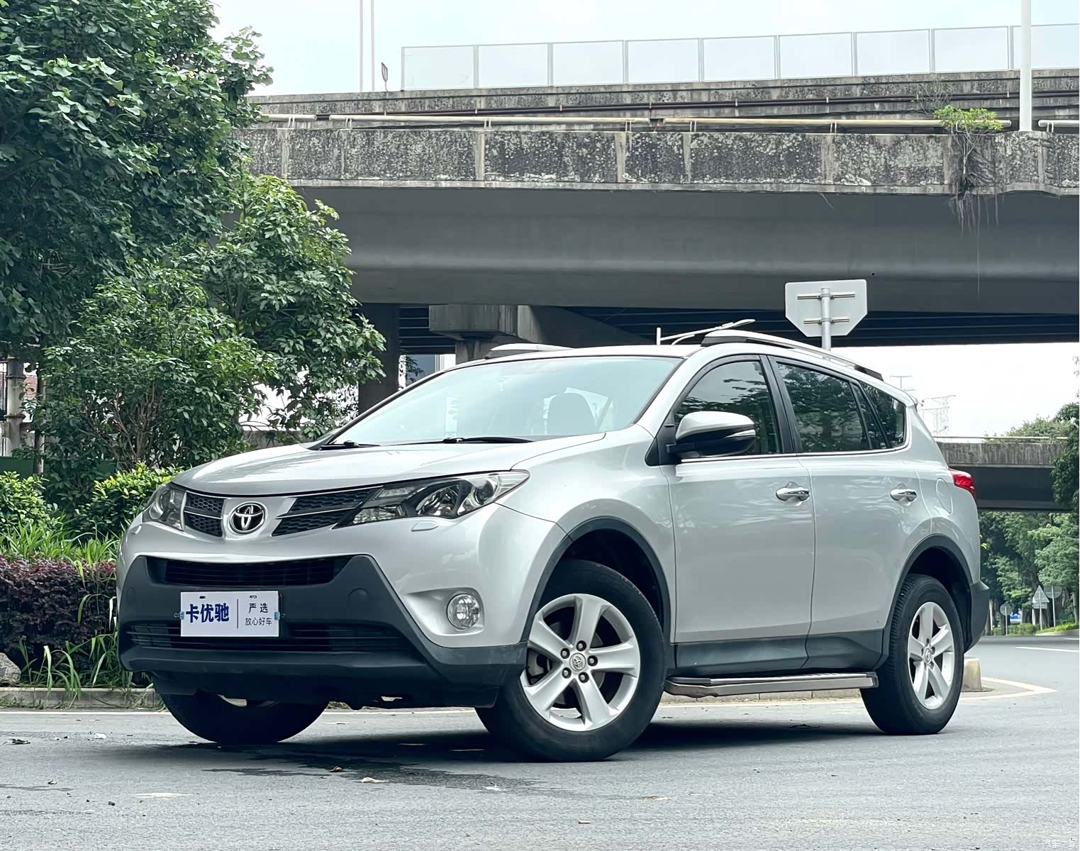 Toyota RAV4, 2014 1