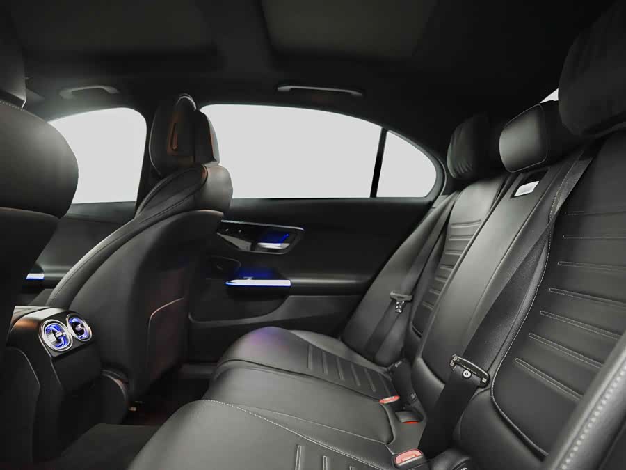 Mercedes-Benz C-Class PHEV 2022, фото 5