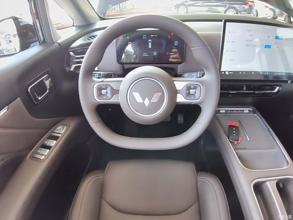 Wuling 730, 2026 7