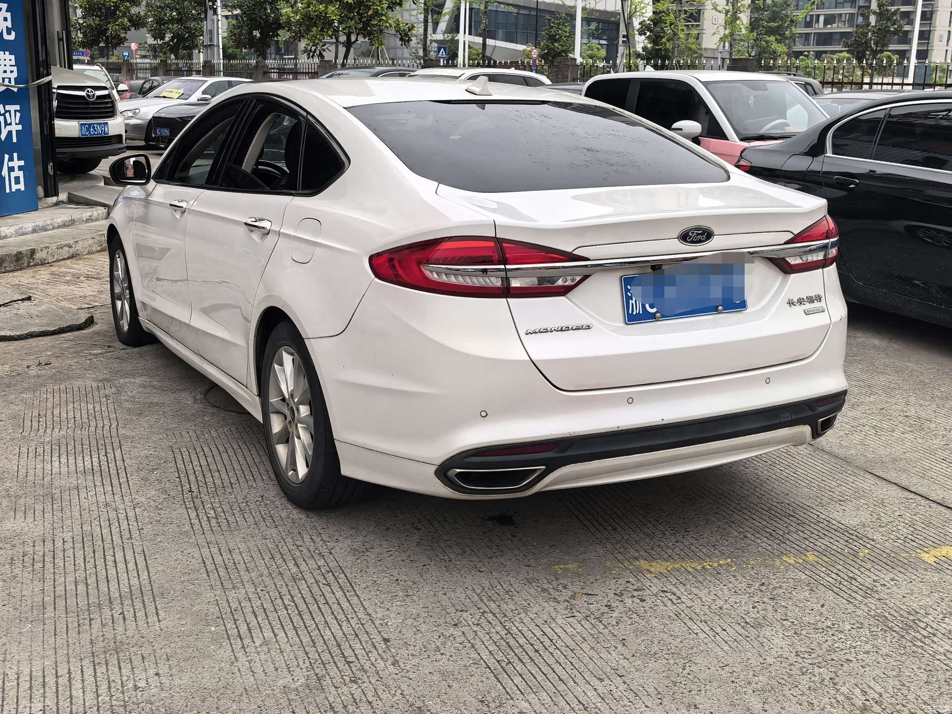 Ford Mondeo, 2017 8