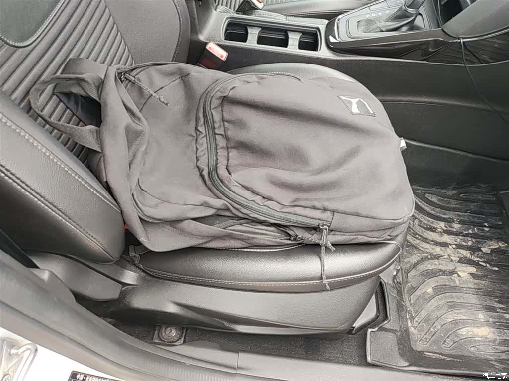 Ford Focus, 2016 24
