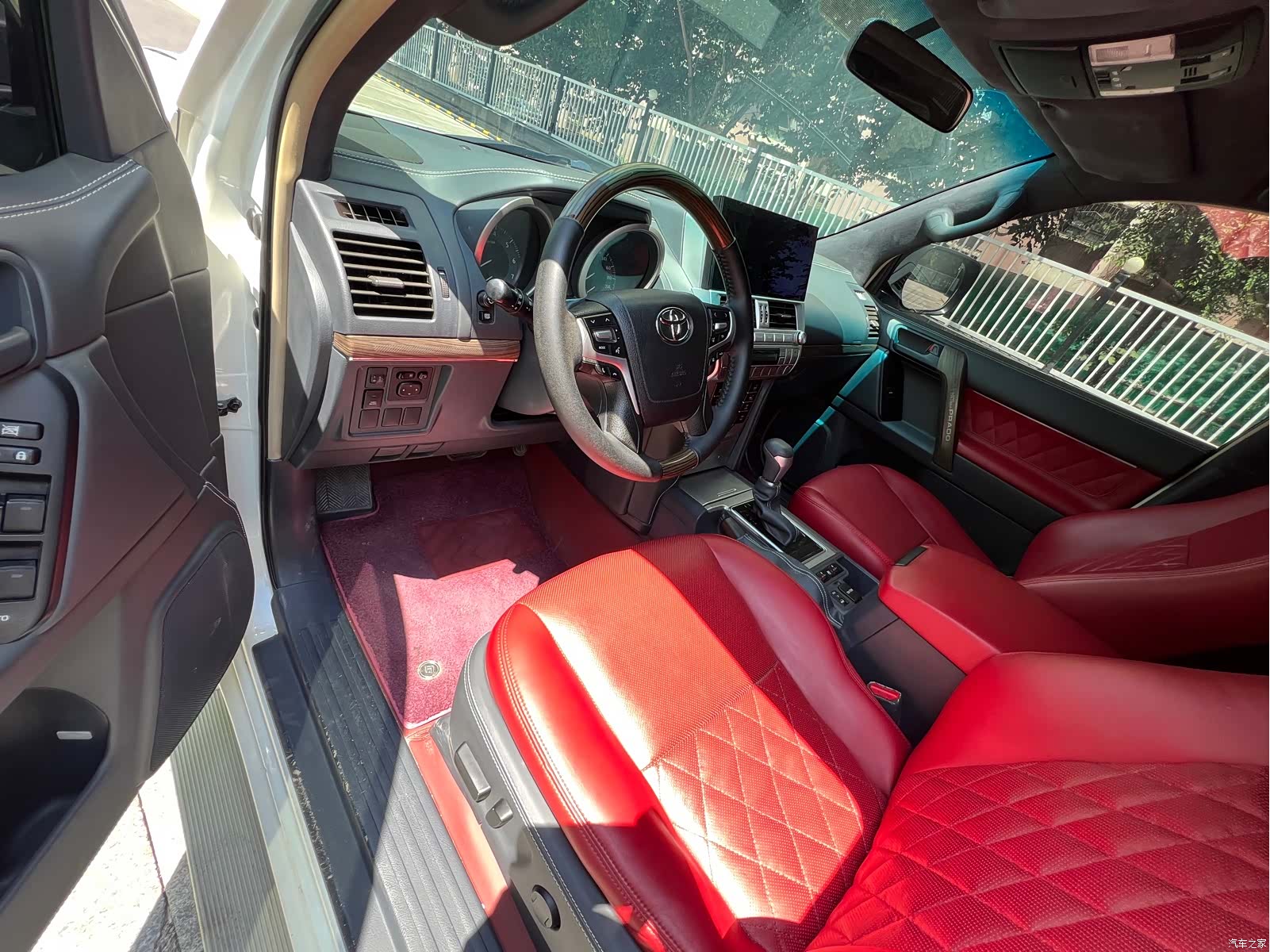 Toyota Prado, 2011 4