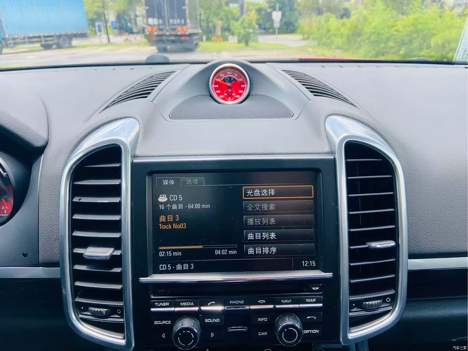 Porsche Cayenne, 2014 10