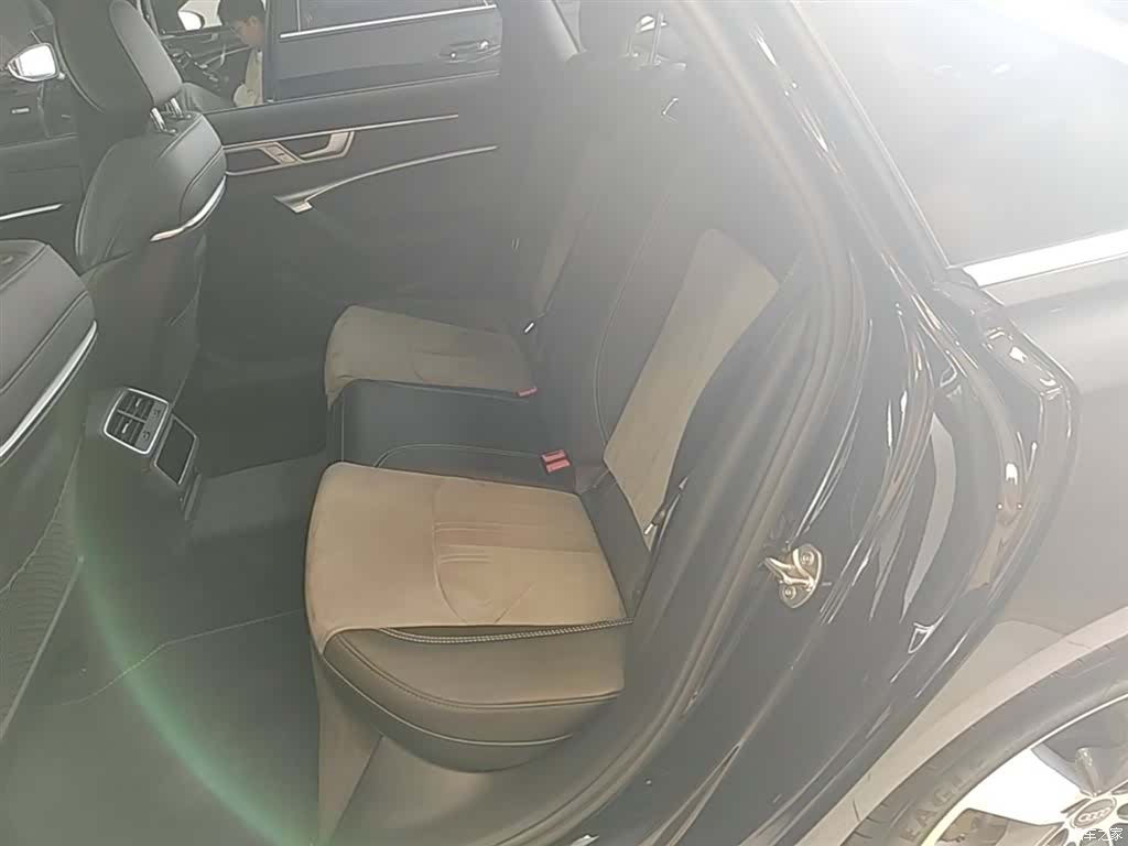 Audi A6L, 2023 24