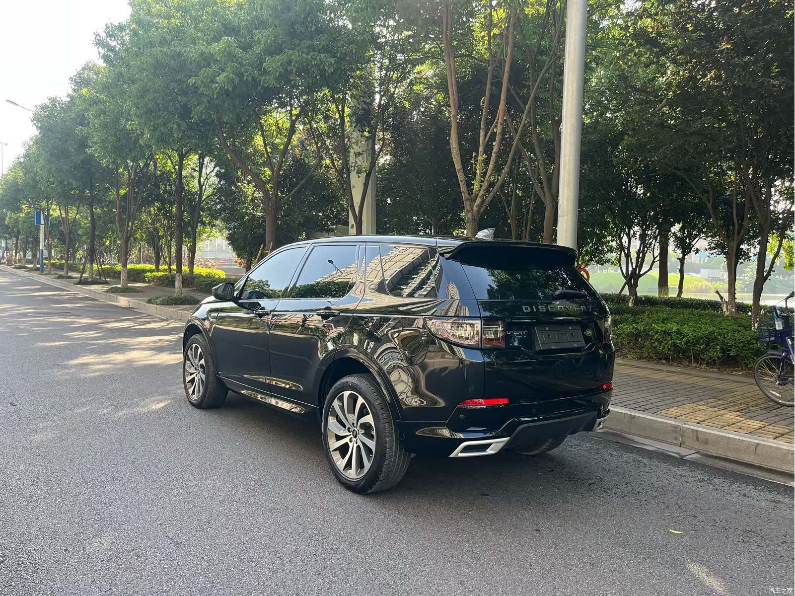 Land Rover Discovery, 2021 все фото