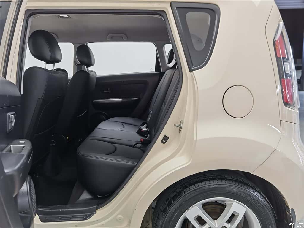 Kia GL, 2014 15