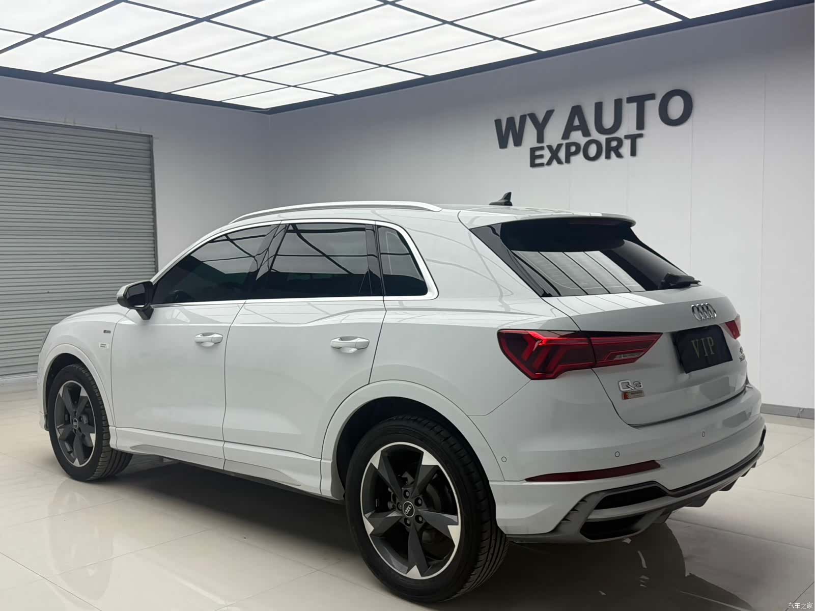 Audi Q3, 2023 6