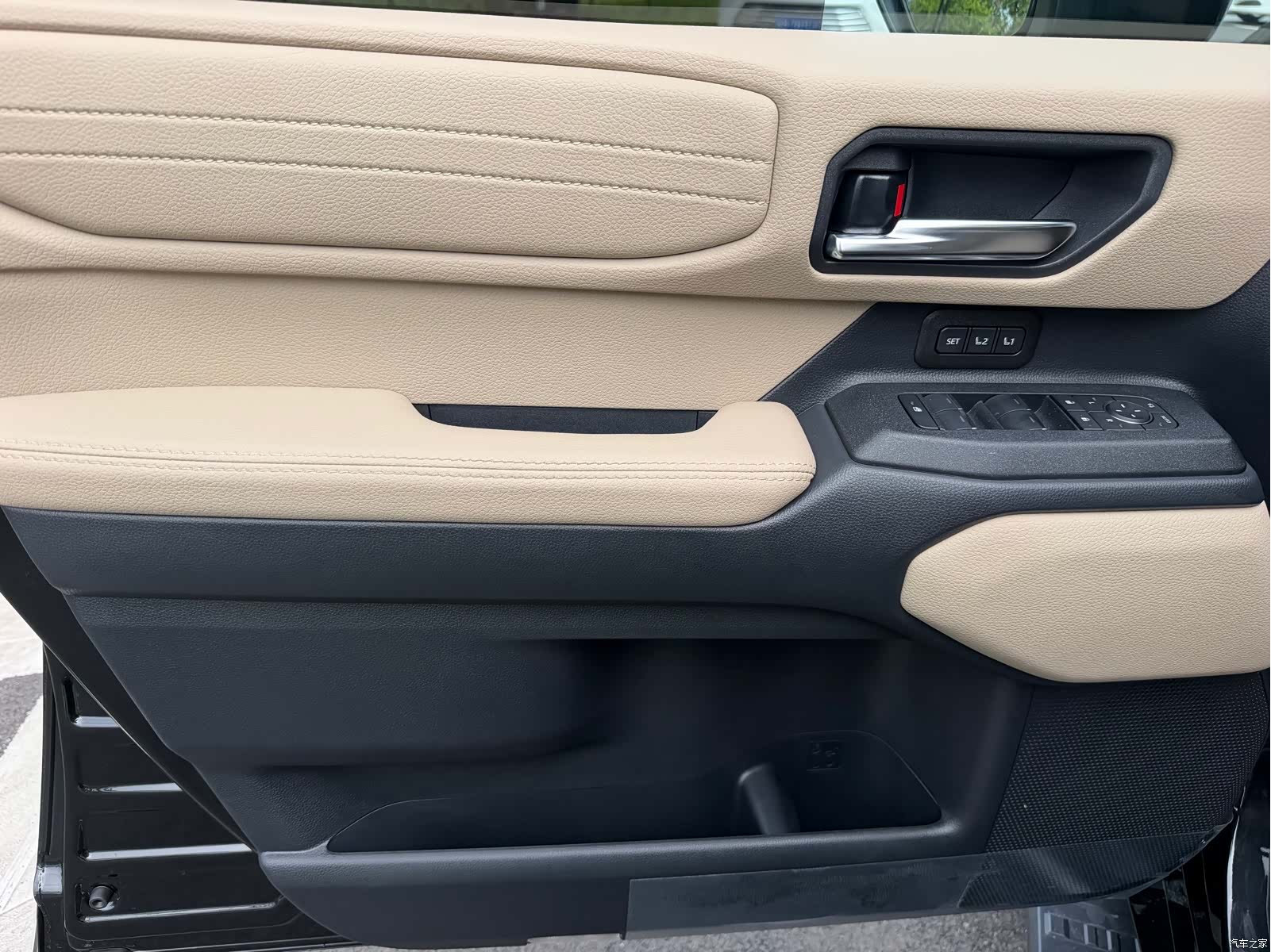 Toyota Prado, 2026 9