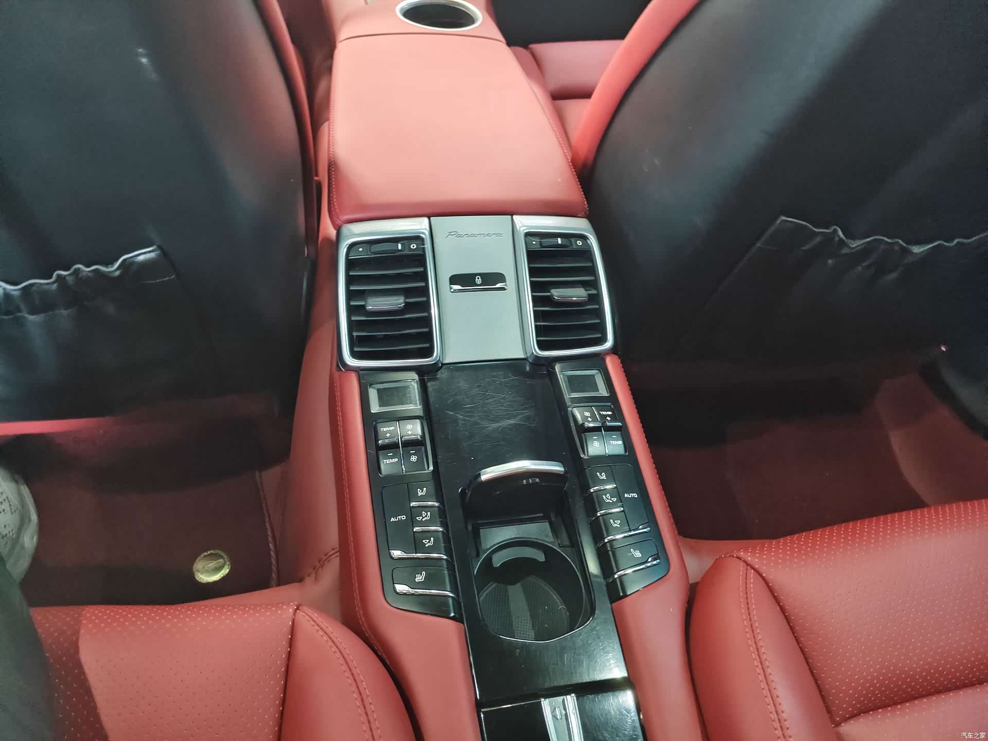 Porsche Panamera, 2015 12