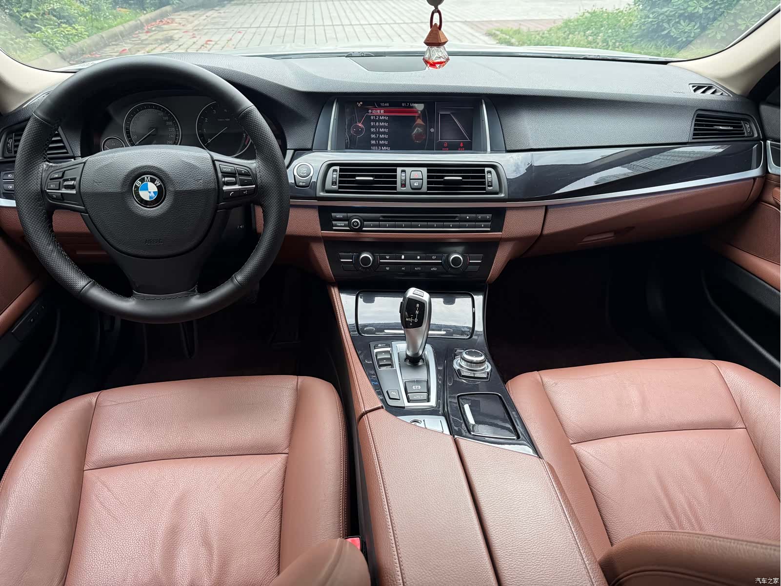 BMW 5 Series, 2014 6