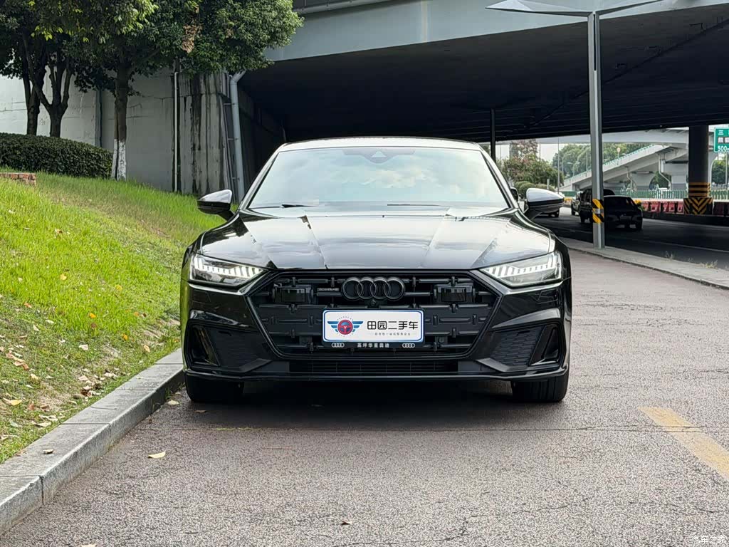 Audi A7L, 2023 2