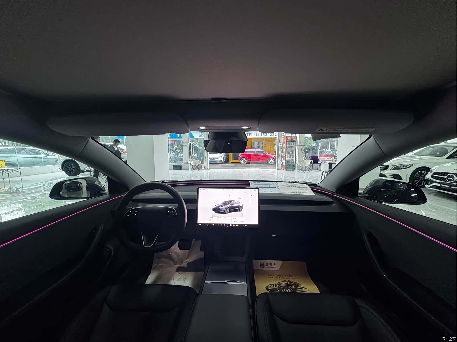 Tesla Model 3, 2025 9