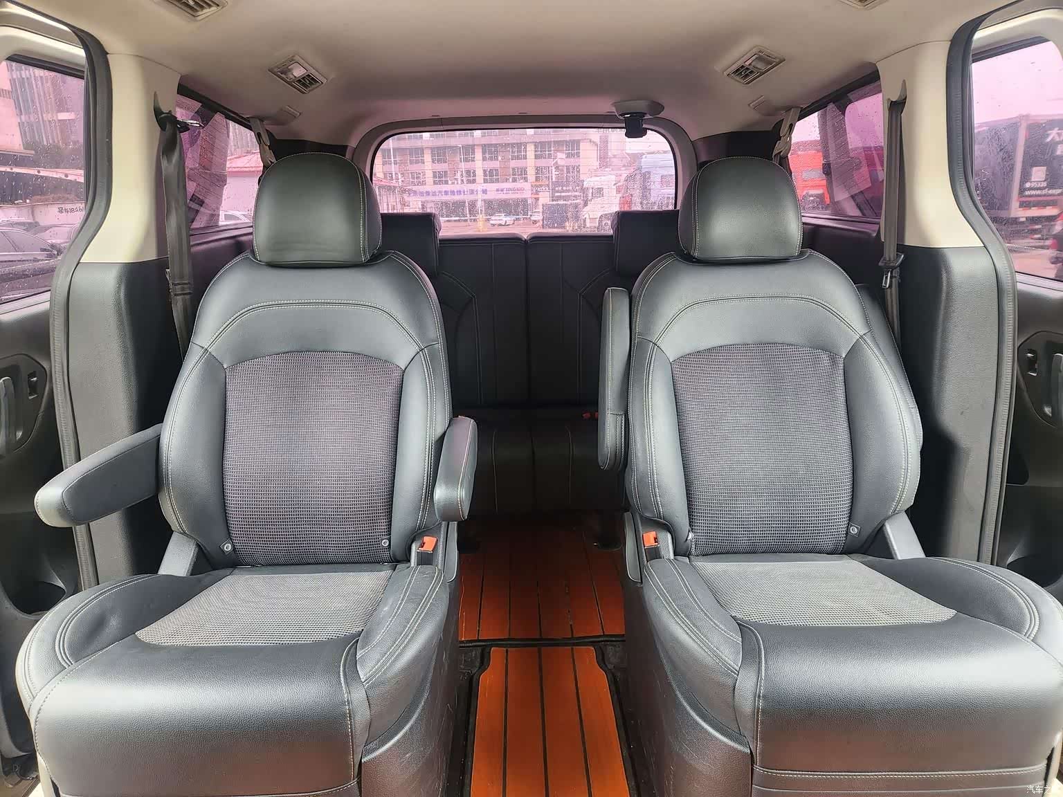 Maxus G10, 2016 12