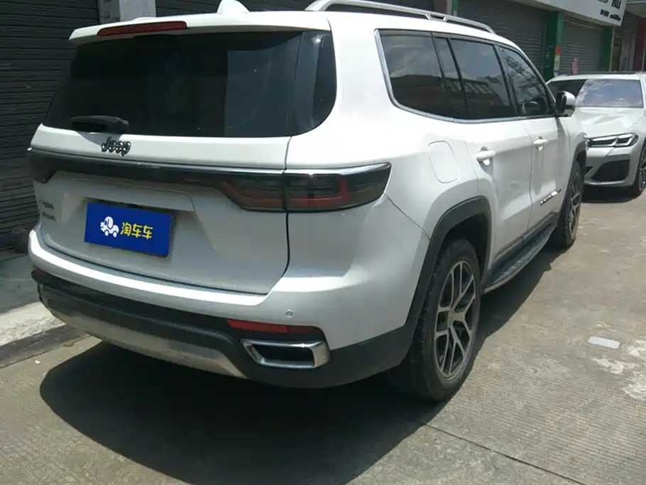 Jeep Grand Commander