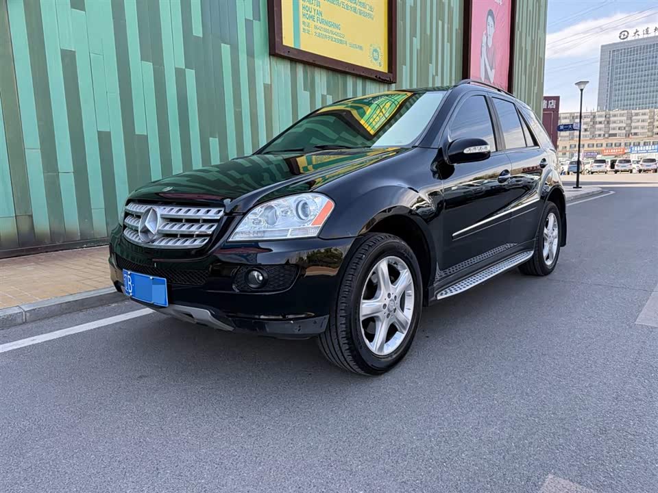 Mercedes-Benz M class