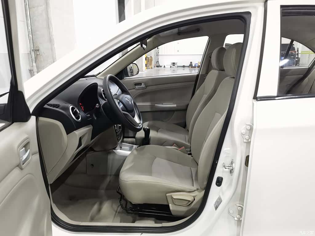 Changan V3, 2019 10