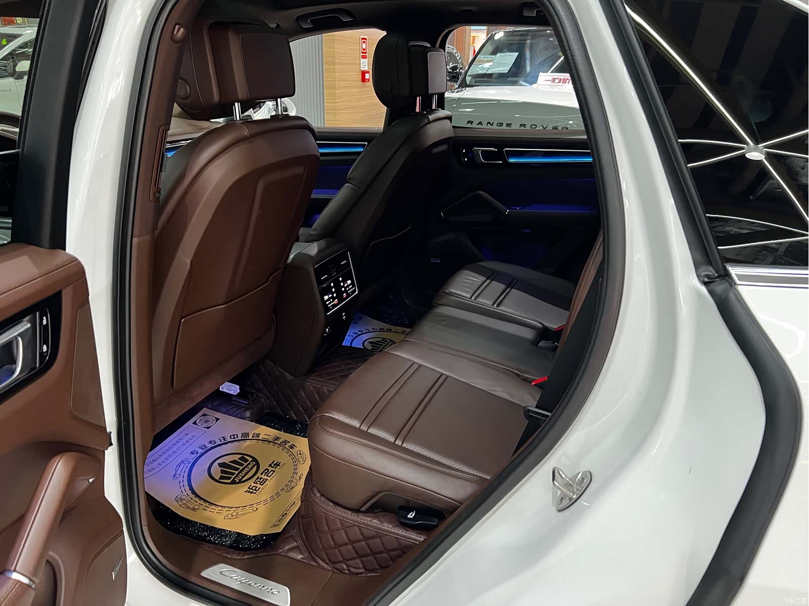 Porsche Cayenne, 2022 все фото