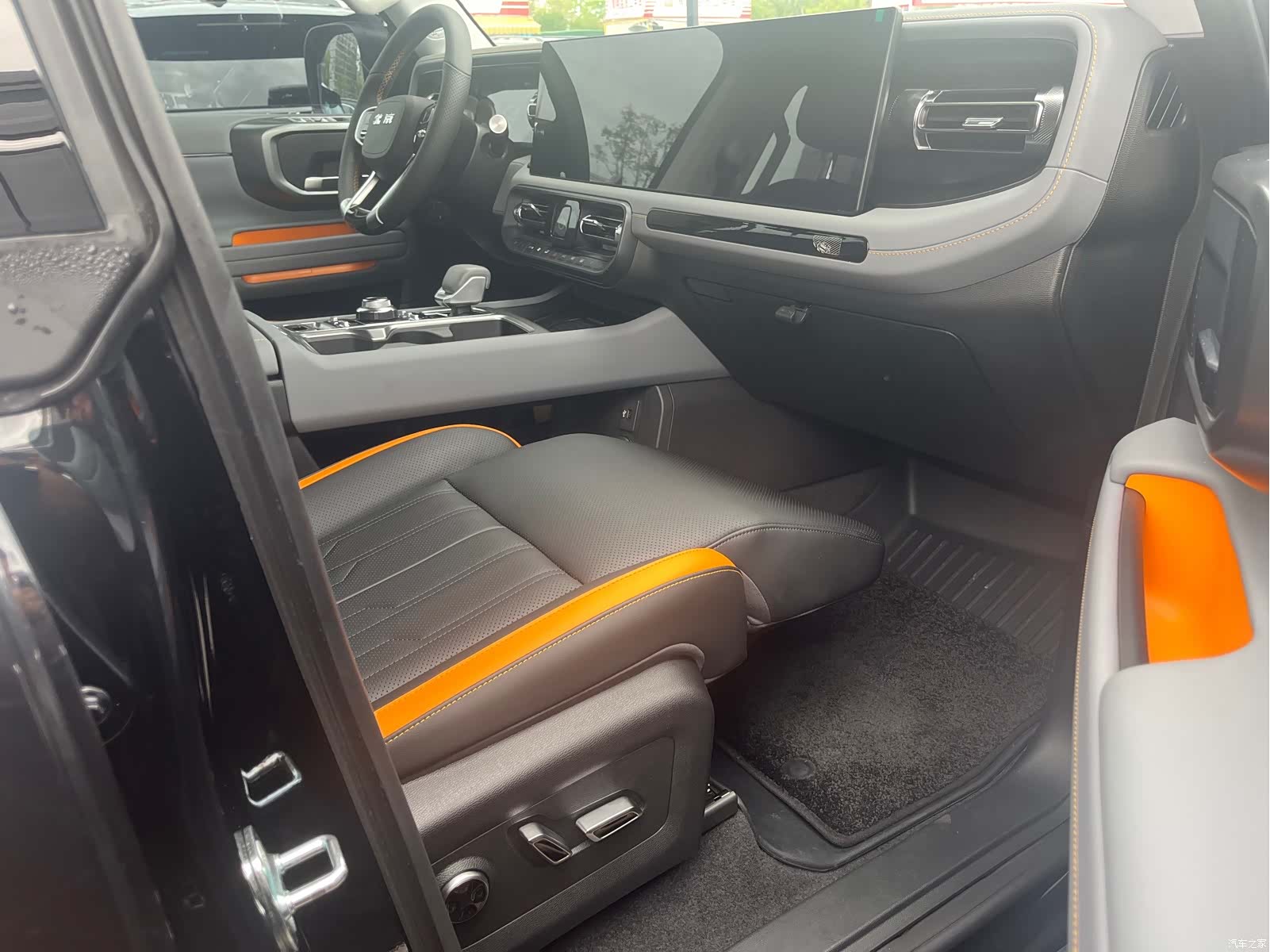 BAIC BJ40, 2025 14