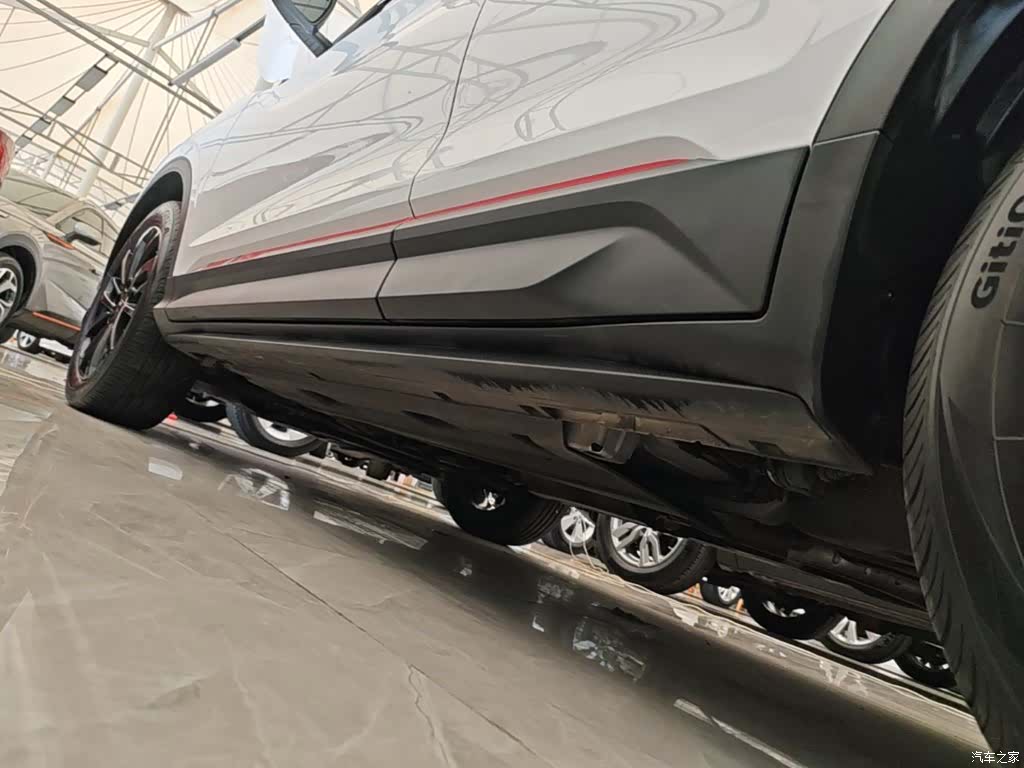 Geely Coolray, 2021 22