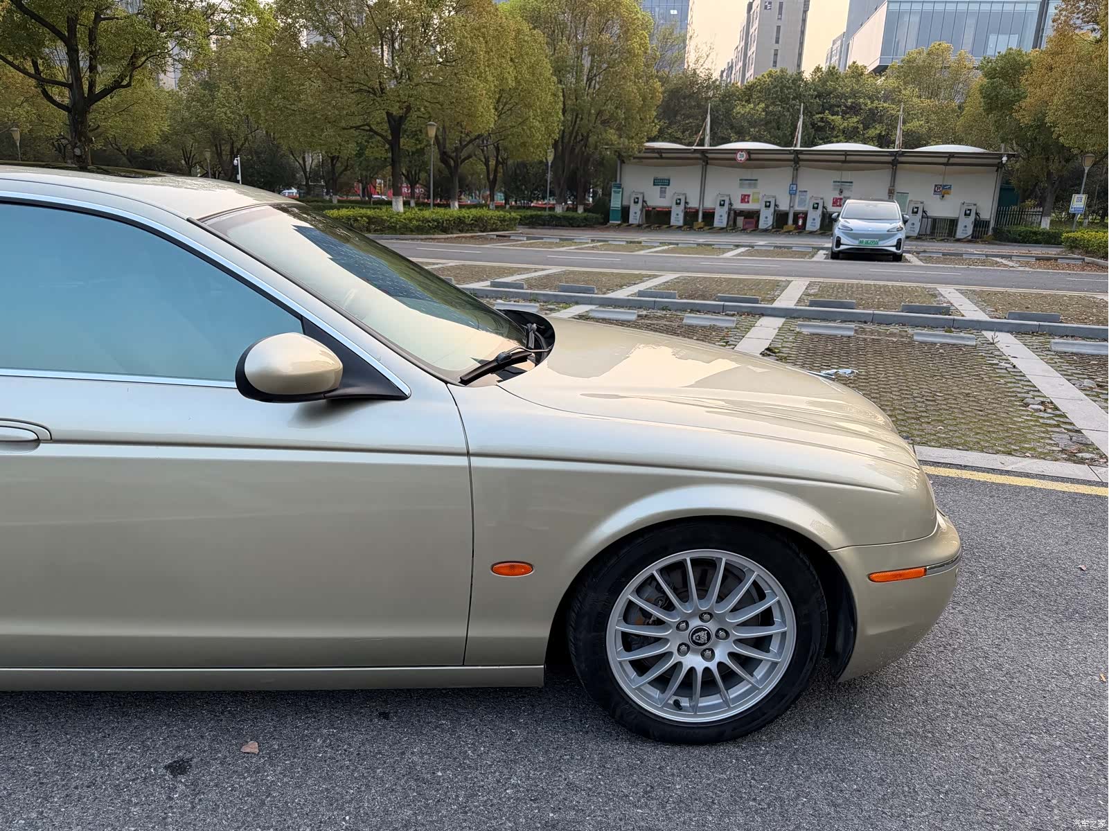 Jaguar S-TYPE, 2007 9