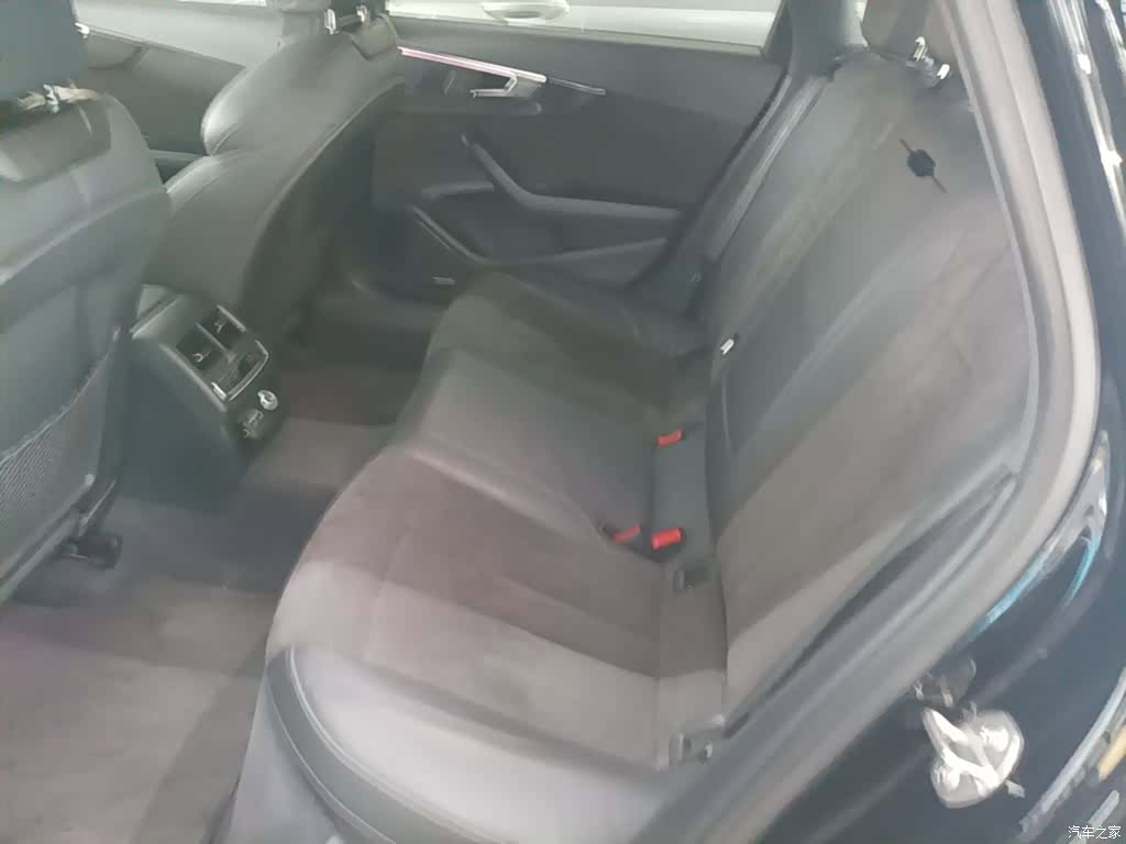 Audi A4L, 2021 17