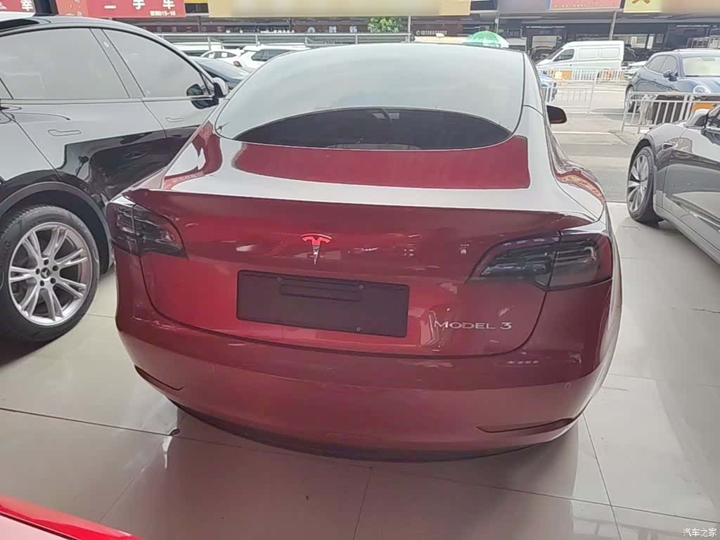Tesla Model 3, 2022 6
