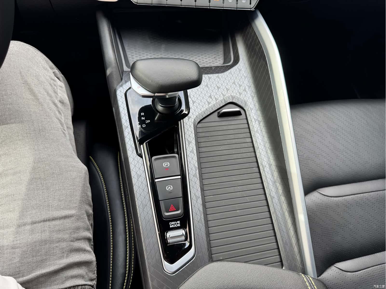 Geely Preface, 2023 15