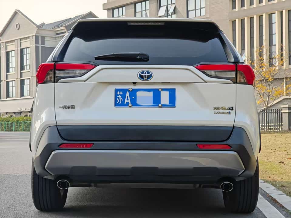Toyota RAV4 Rongfang
