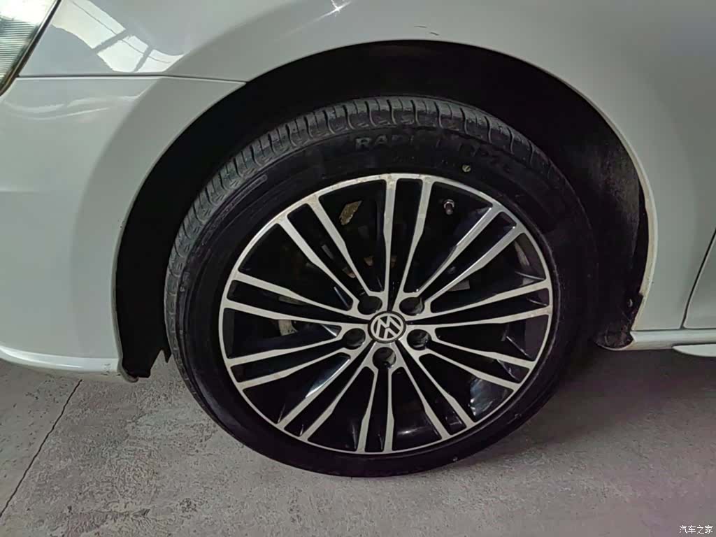 Volkswagen Bora, 2016 23