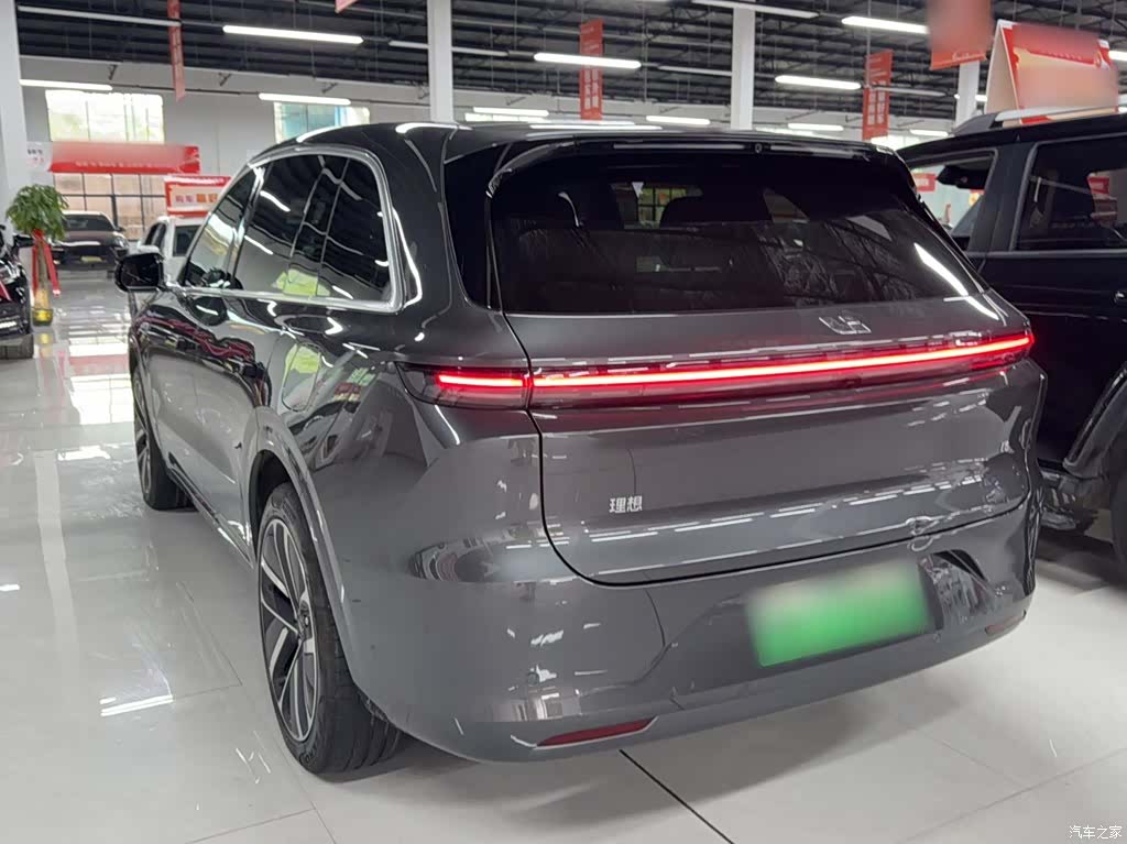 Li Auto L6, 2024 7
