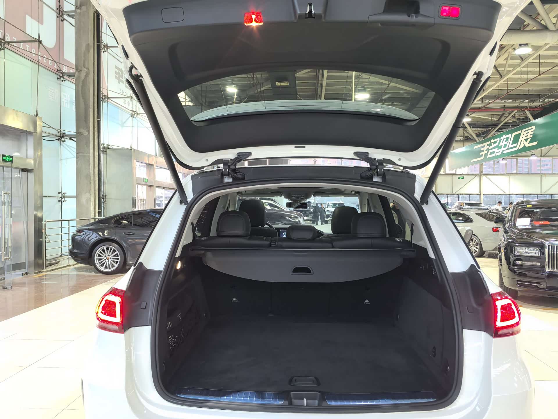 Mercedes-Benz GLE, 2020 15