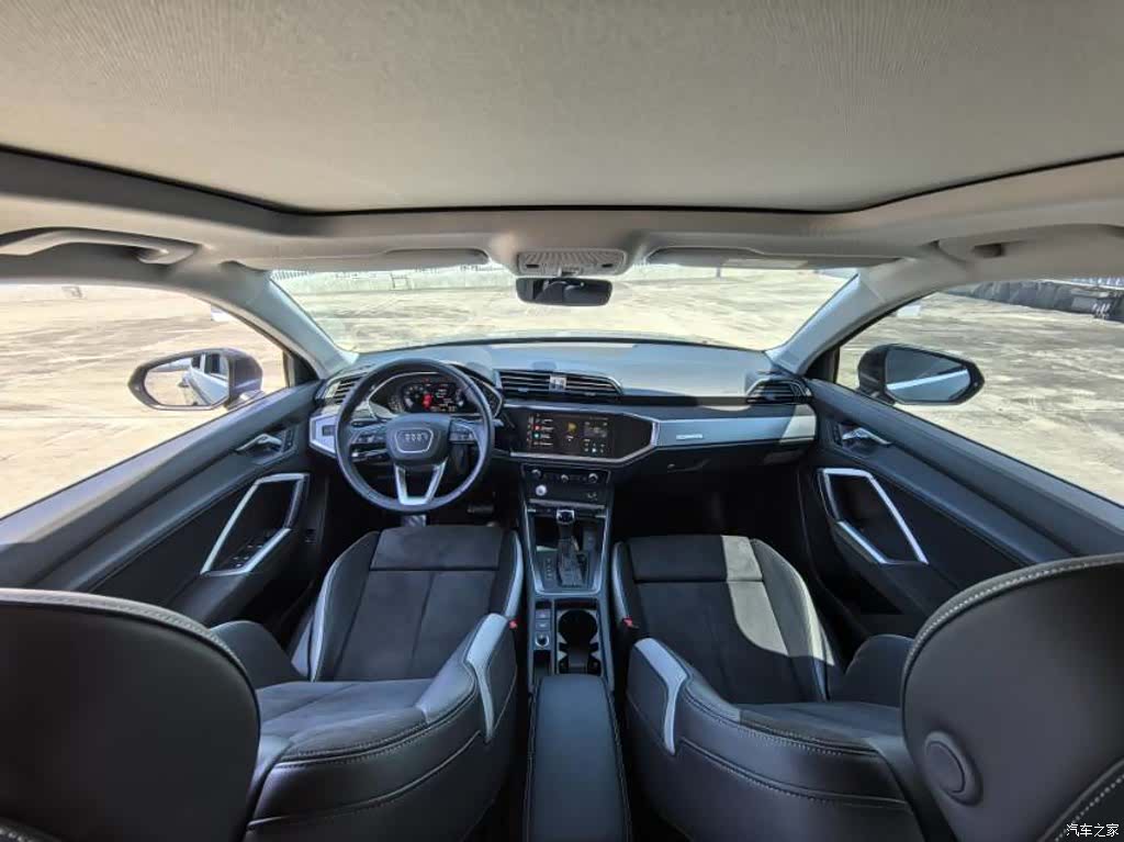 Audi Q3, 2022 14