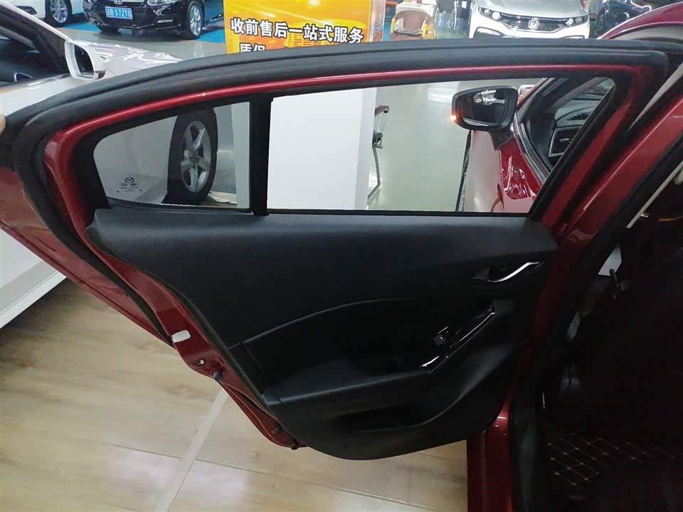 Mazda 3 Angkesaila Mazda 3 Angkesaila
