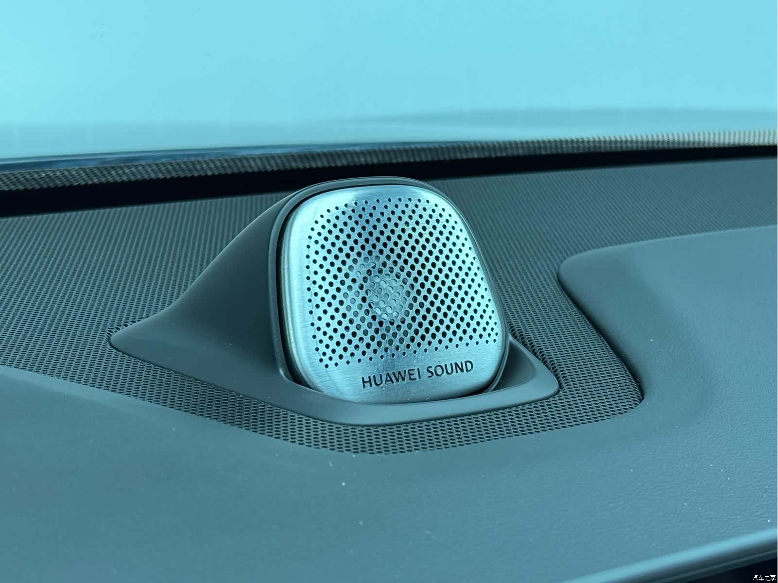 AITO M5, 2022 18